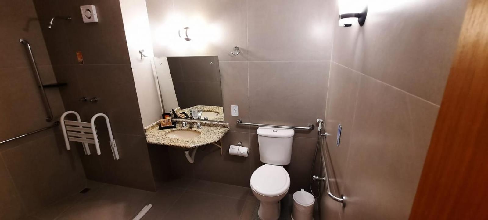 Hotel 10 Унио да Витория Екстериор снимка